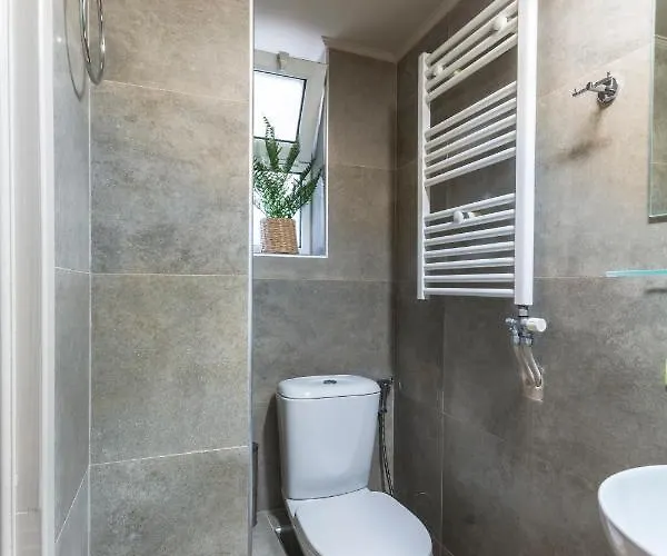 Nora's Апартаменты